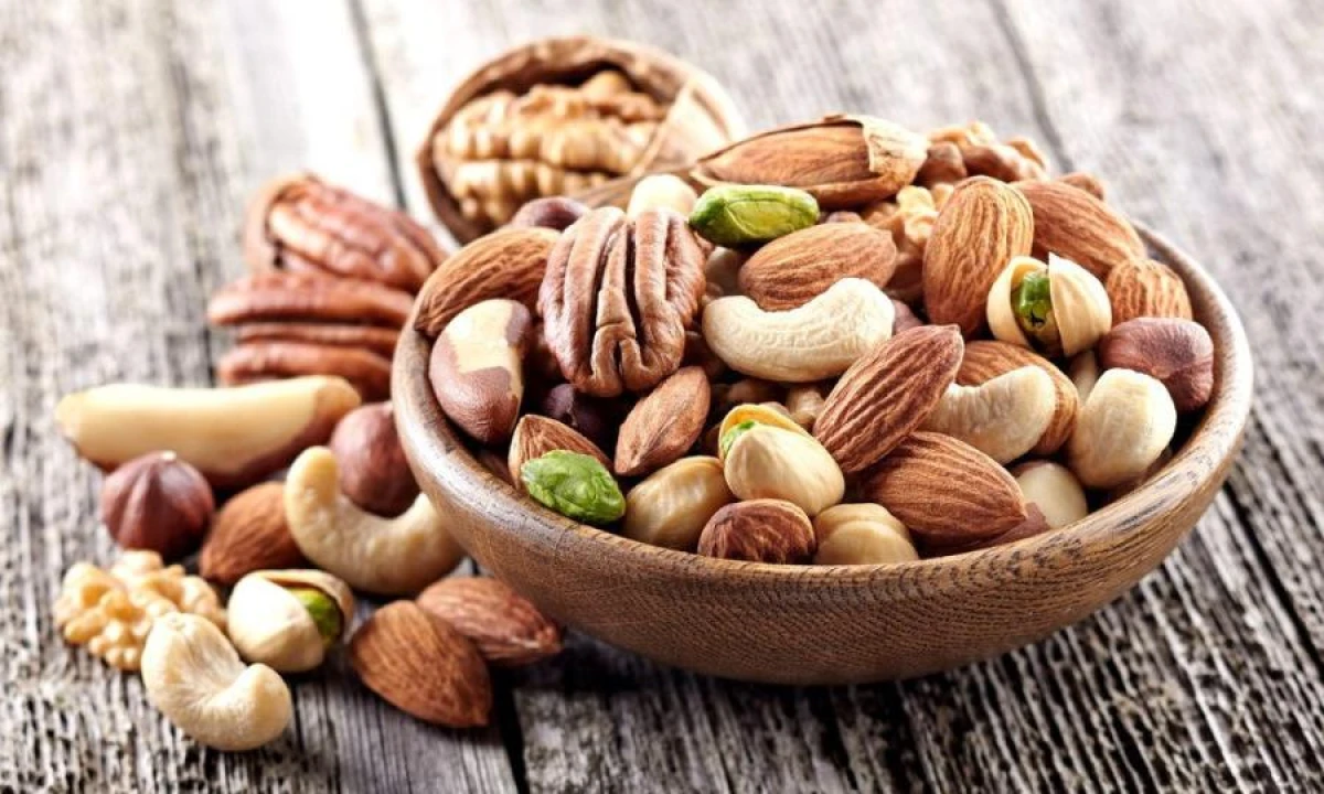 The Best Nuts for Diet and Health Identified