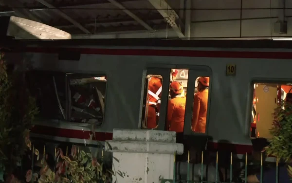 People killed in train collision in Indonesia; many injured