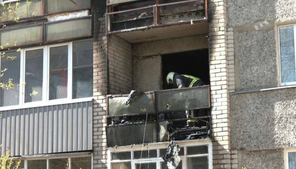 Strong Fire in Daugavgriva: Fire Spread to Neighboring Apartment