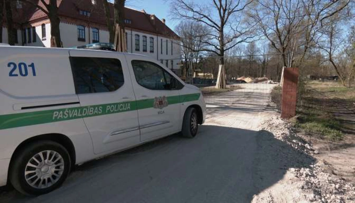 Several wartime munitions found in the yard of a Riga school