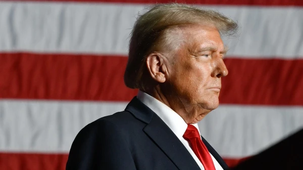 Media: Trump Prepares for Prolonged Blockade of Iran, Demanding Concessions