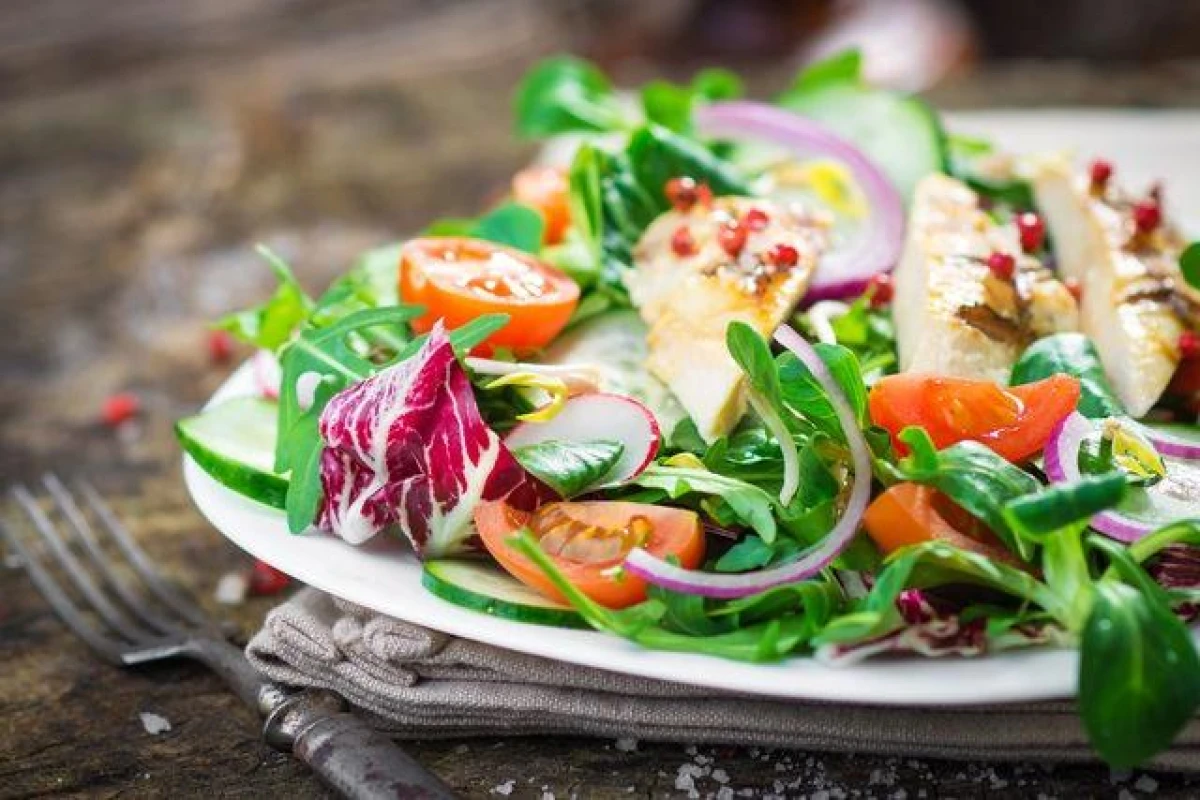 10 Secrets to Creating the Perfect Salad