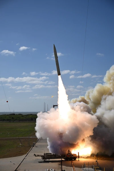 Bloomberg: The U.S. is considering deploying hypersonic missiles against Iran