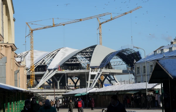 It’s hard to believe, but movement has begun at the construction site of the new Central Station in Riga