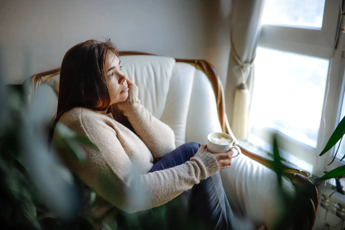 Loneliness After 40: How Life Without a Partner Makes a Person Stronger