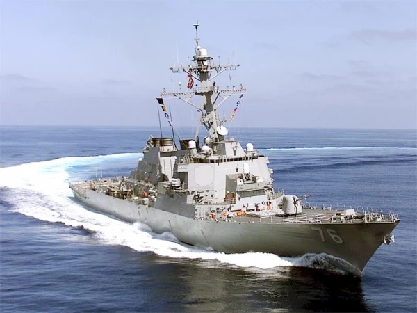 Fire on USS Higgins Destroyer Leaves Ship Without Power and Electricity