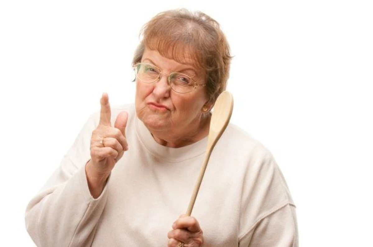 Is it appropriate to make comments to other people's children?