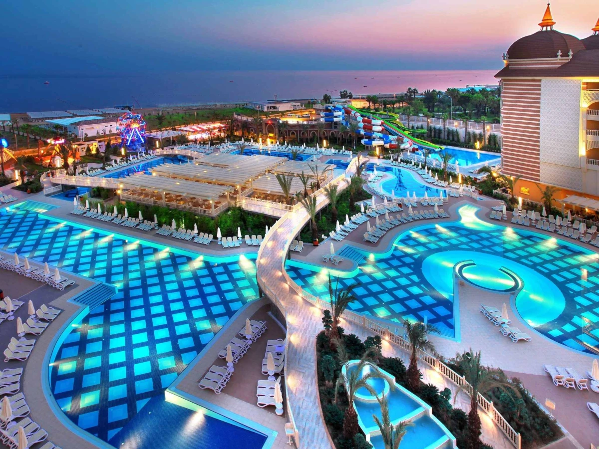 Turkish Hotels Face Mass Closures – What Happened?