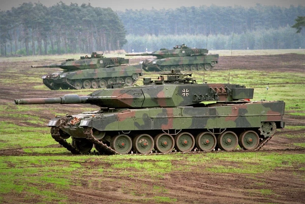 Germany Deploys Tank Brigade in Lithuania