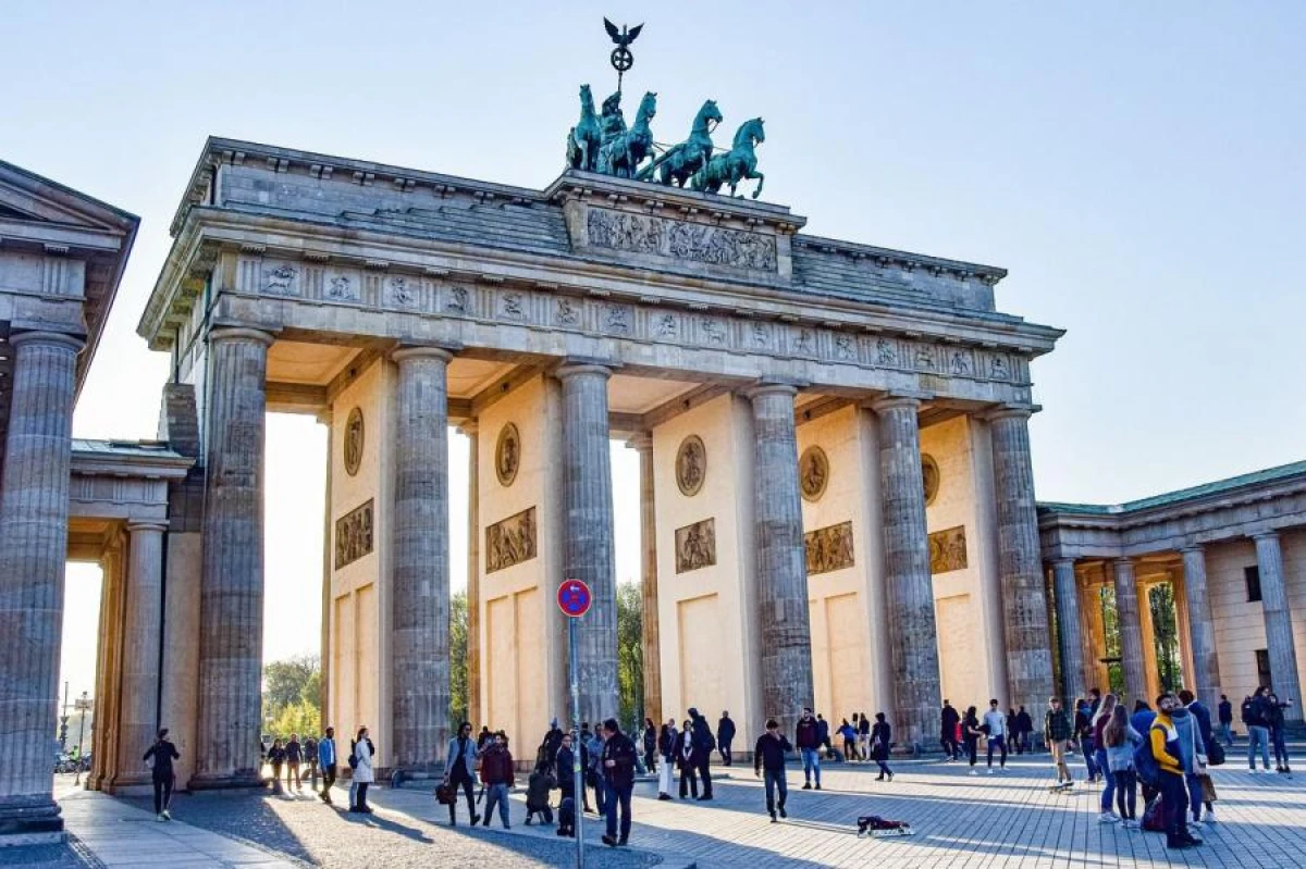 Calls for Negotiations with Russia in Germany Due to US Troop Withdrawal
