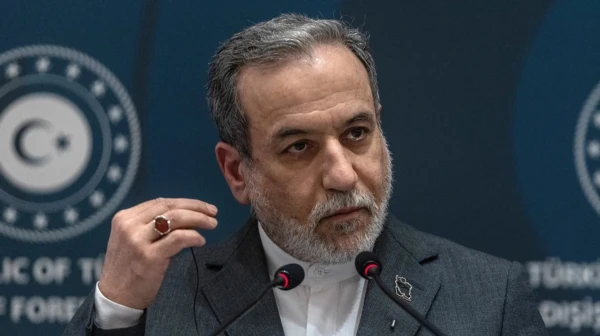 Iran's Foreign Minister Calls Trump's Project 'Freedom' in the Strait of Hormuz a 'Dead-End Project'