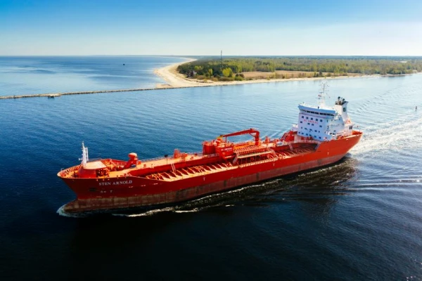 Crisis Overcome? Aviation Fuel Delivered to Latvia from Norway