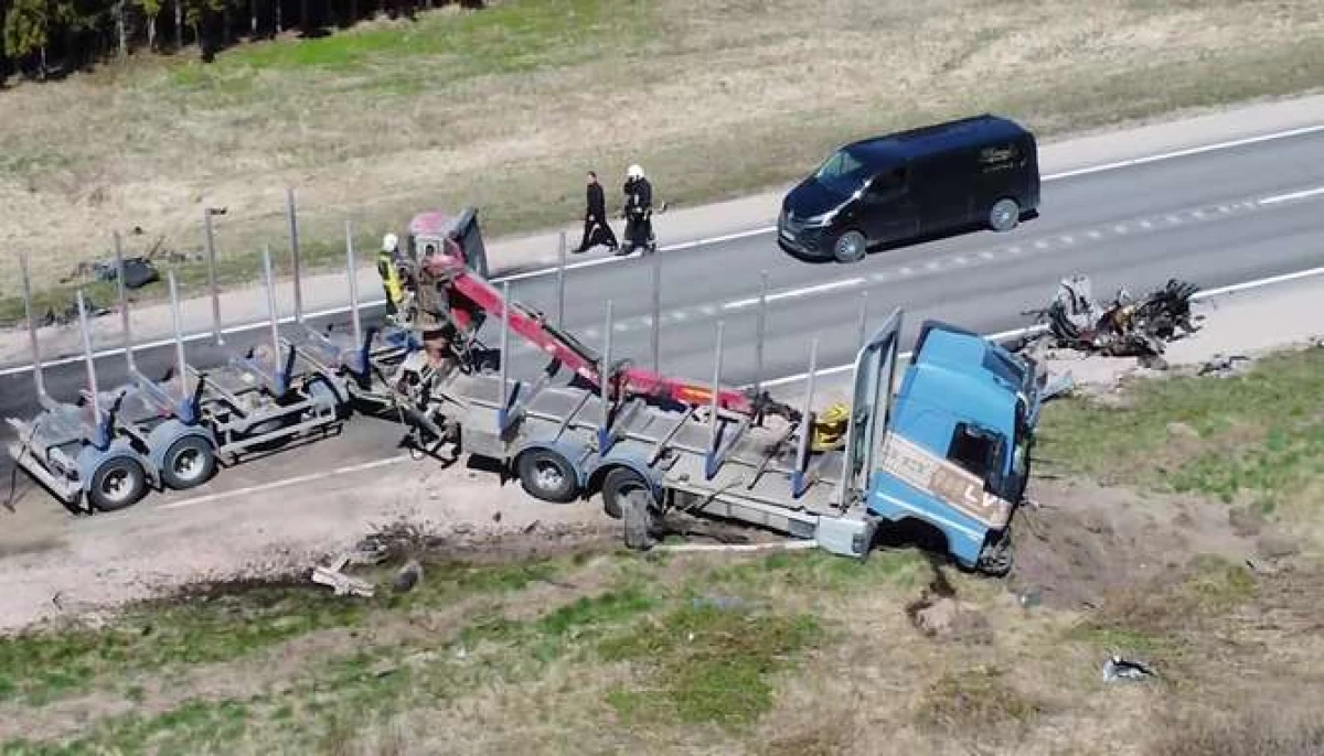 Did he deliberately drive into the oncoming lane? Versions are emerging about the tragedy on the Vidzeme highway
