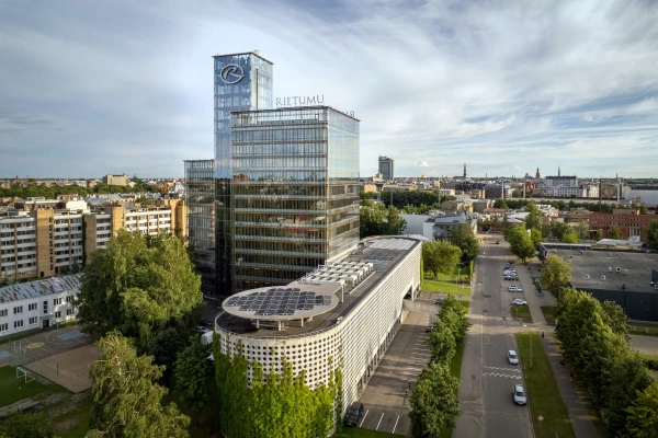 Rietumu Banka begins making payments in US dollars by establishing correspondent relations with Deutsche Bank