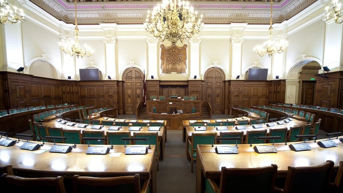 Escaped from Power: Not All Latvian Deputies Want to Serve the People. Why?