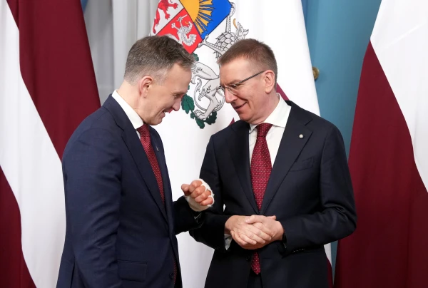 Посол Андрей Пилдегович тесно сотрудничает с президентом Эдгаром Ринкевичем.