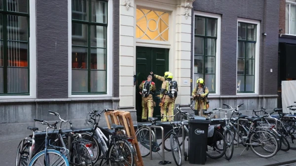 An explosion occurred at the headquarters of the Dutch Prime Minister's party
