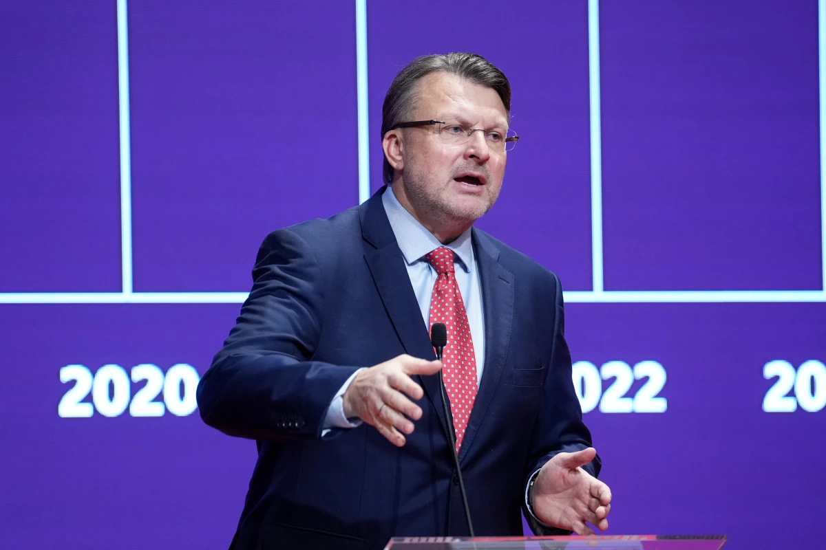 Лидер "Латвия на первом месте" Айнарс Шлесерс