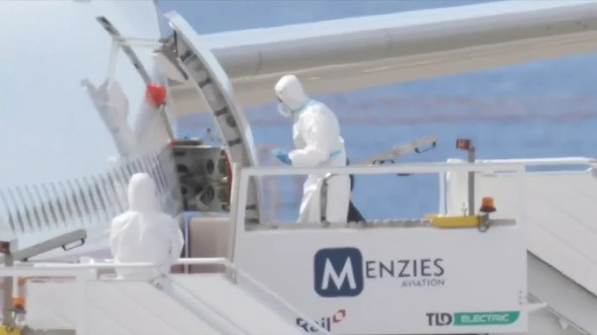 У берегов Тенерифе идёт эвакуация пассажиров лайнера MV Hondius, где обнаружили хантавирус.