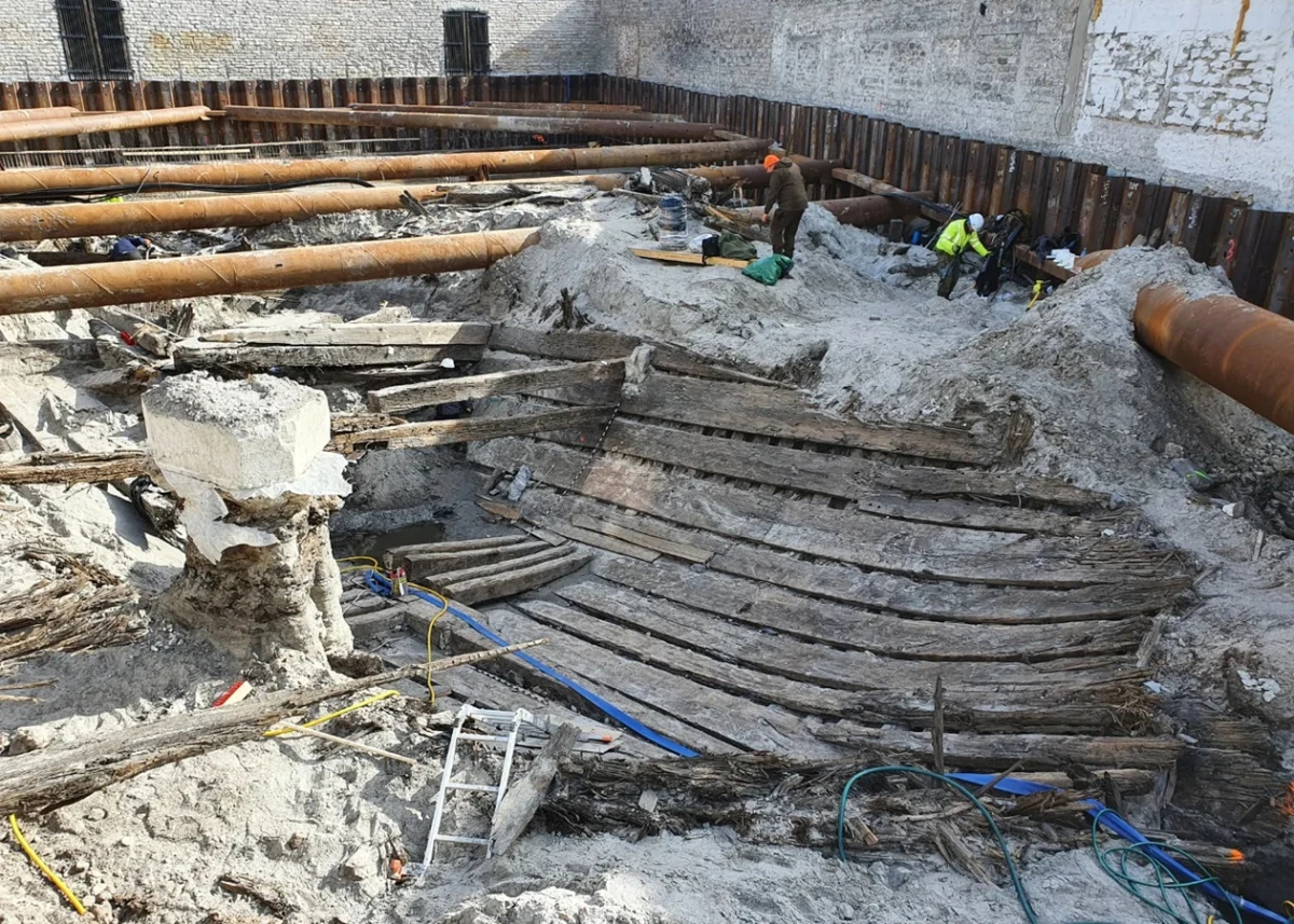 A Nearly Intact 14th Century Ship Found in the Center of Tallinn