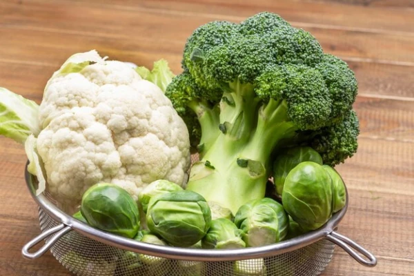Nutritionists named the foods that help the liver cleanse the body