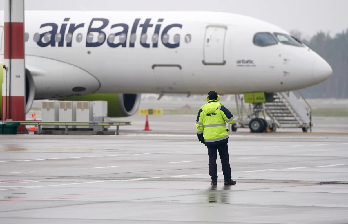 Самолет airBaltic