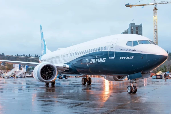 Boeing shares fell by 4% after news of a 200 aircraft order for China