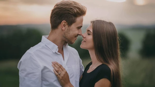 7 phrases that particularly attract men: psychologists explained why they work