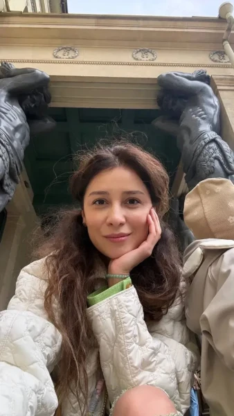 Ravshana Kurkova showed rare photos with her children during a trip to St. Petersburg