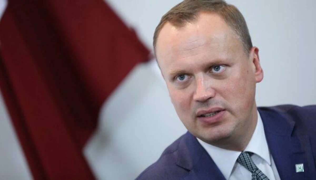 Эдгарс Таварс