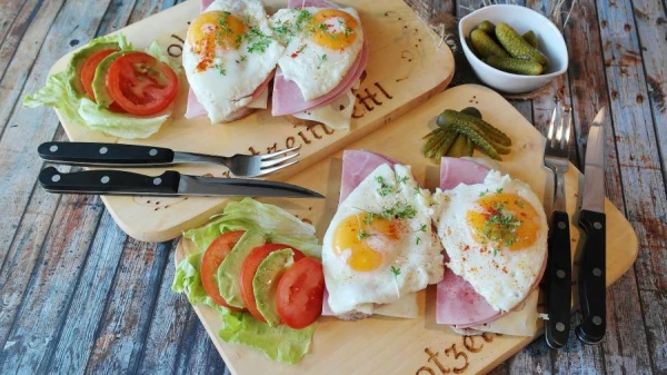 How to Quickly and Deliciously Cook Fried Eggs: 4 Main Secrets