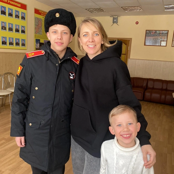 Anna Osokina with sons