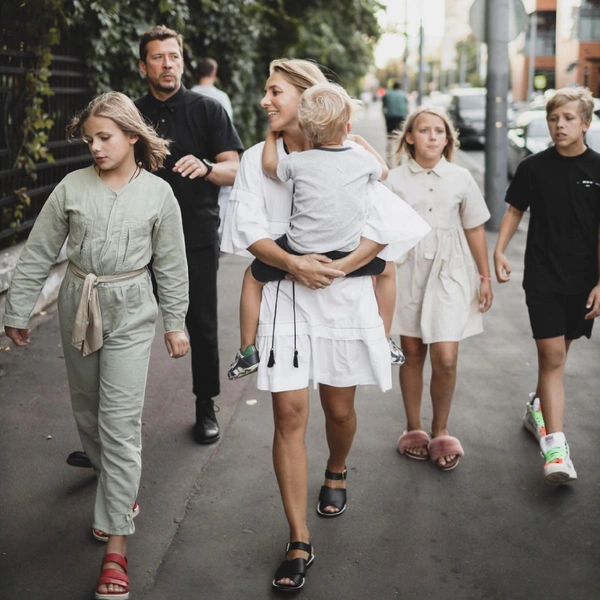 Andrey Merzlikin and Anna Osokina with children