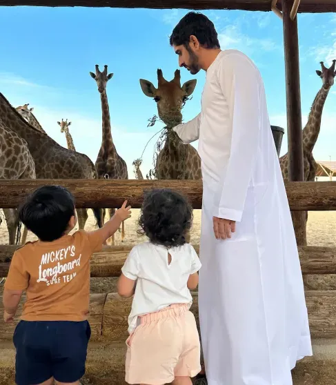 Sheikh Hamdan bin Mohammed Al Maktoum with family